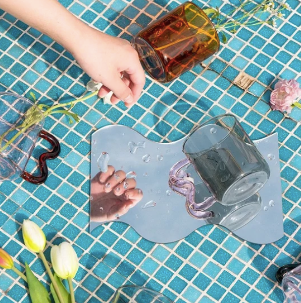 Colorful Ear Glass Mug: Amber with Pink Handle