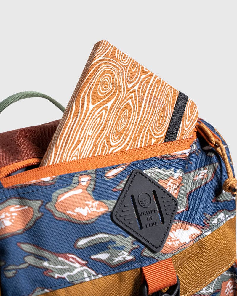 (R)evolution™ 9L Sidekick: Black Multi